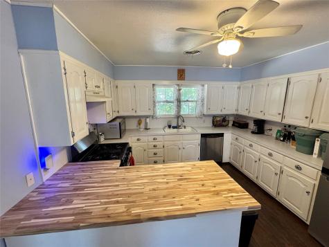 724 S Rusk Street Gainesville TX 76240