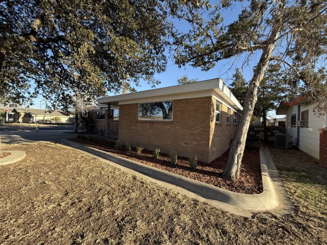 1908 E 14th Street Odessa TX 79761
