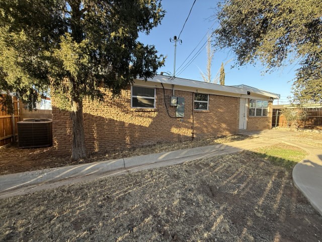 1908 E 14th Street Odessa TX 79761