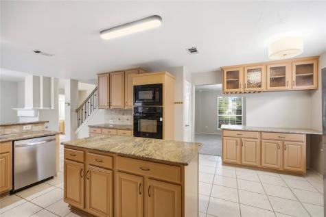 2453 Ravenhurst Drive Plano TX 75025