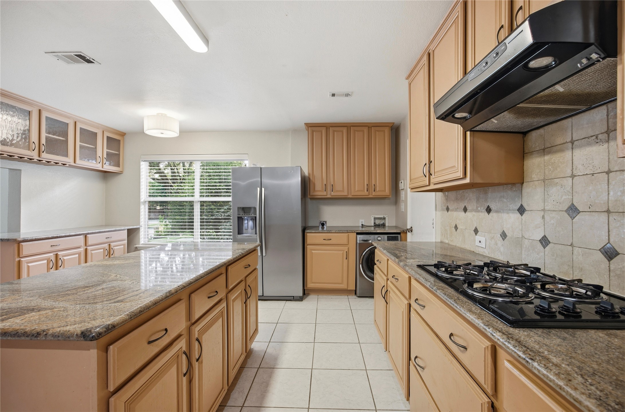 2453 Ravenhurst Drive Plano TX 75025