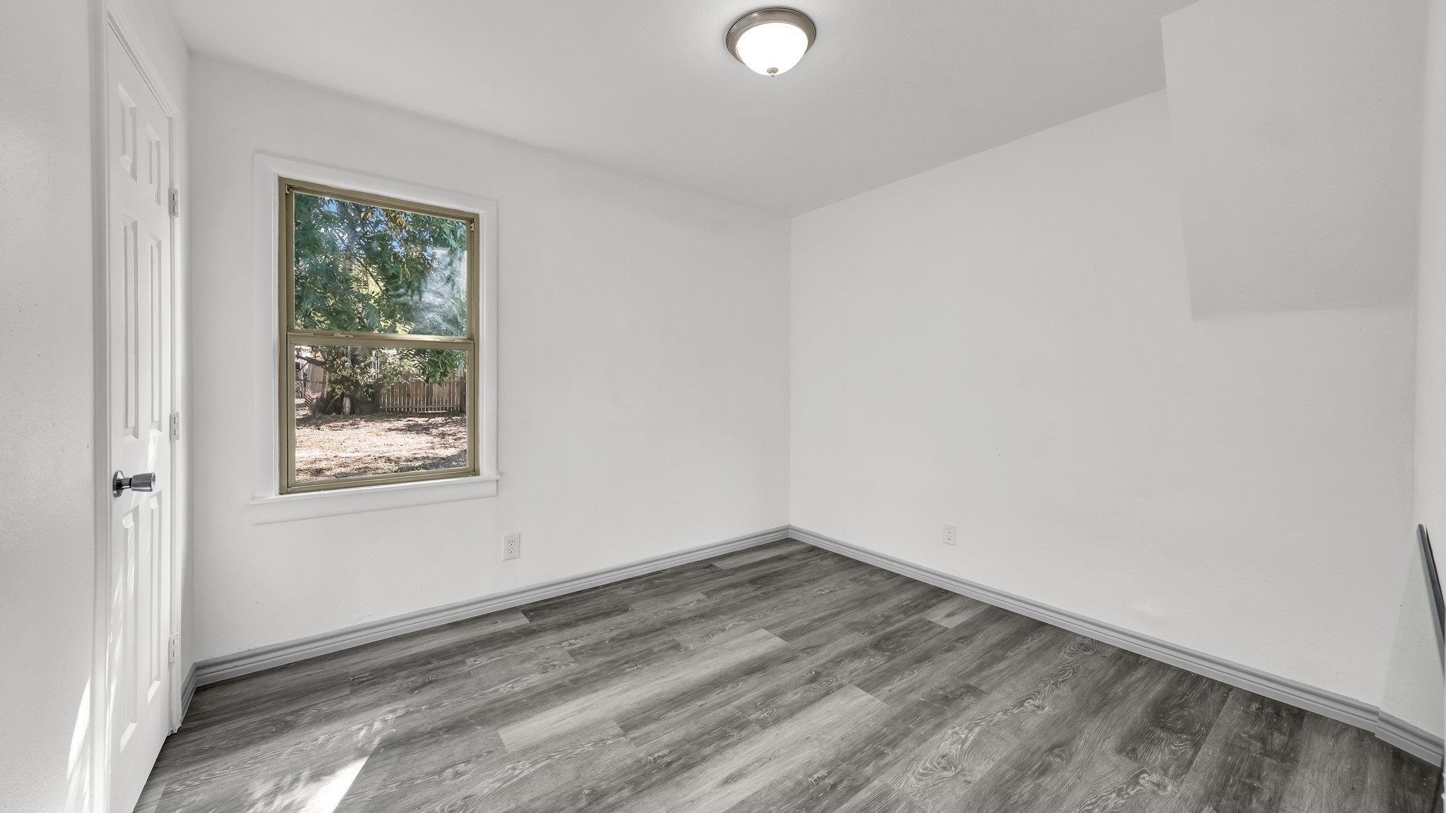 1404 SE 12th Street Mineral Wells TX 76067