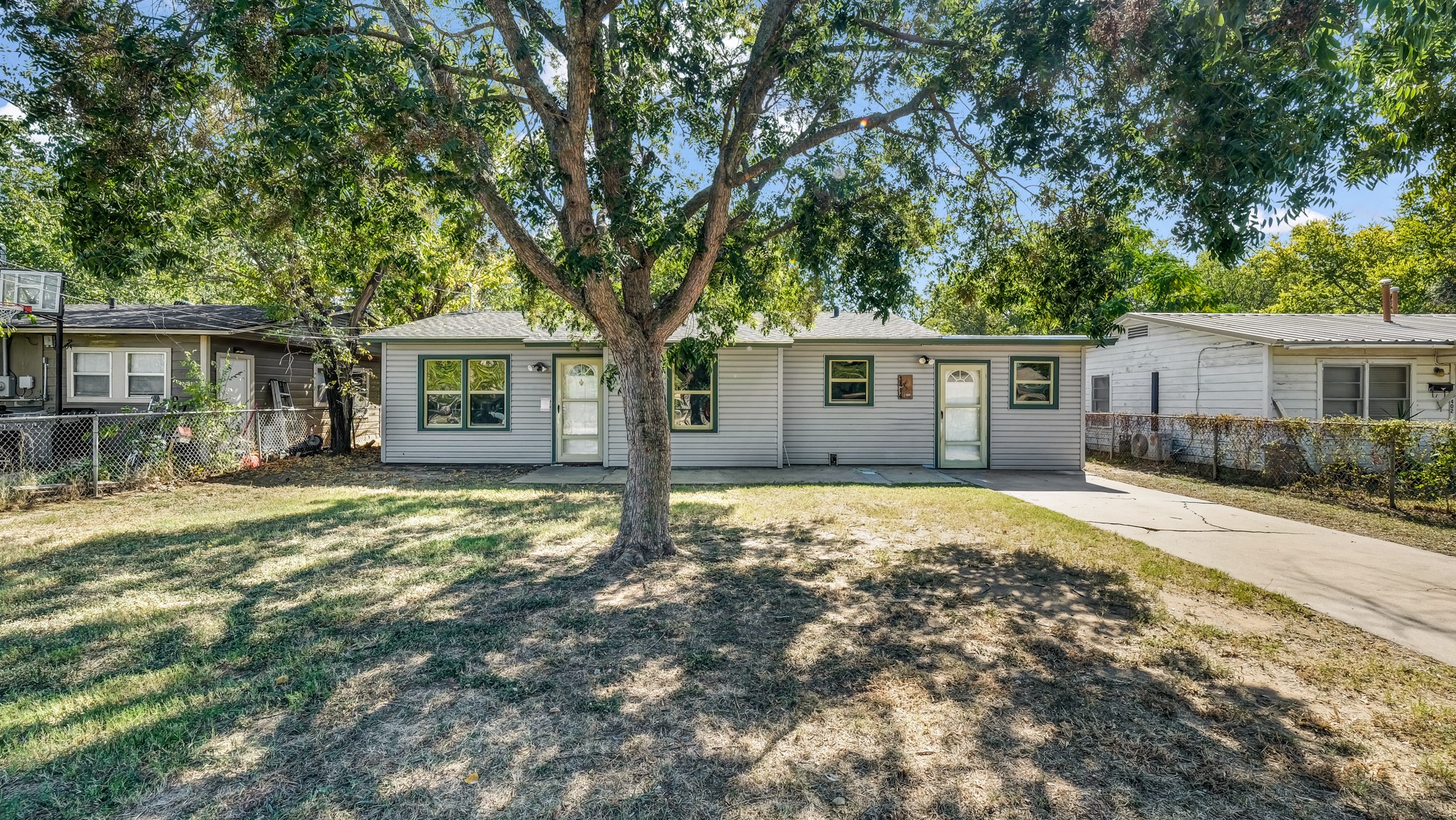 1404 SE 12th Street Mineral Wells TX 76067