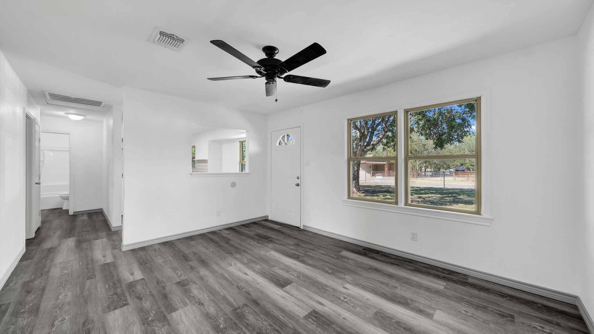 1404 SE 12th Street Mineral Wells TX 76067