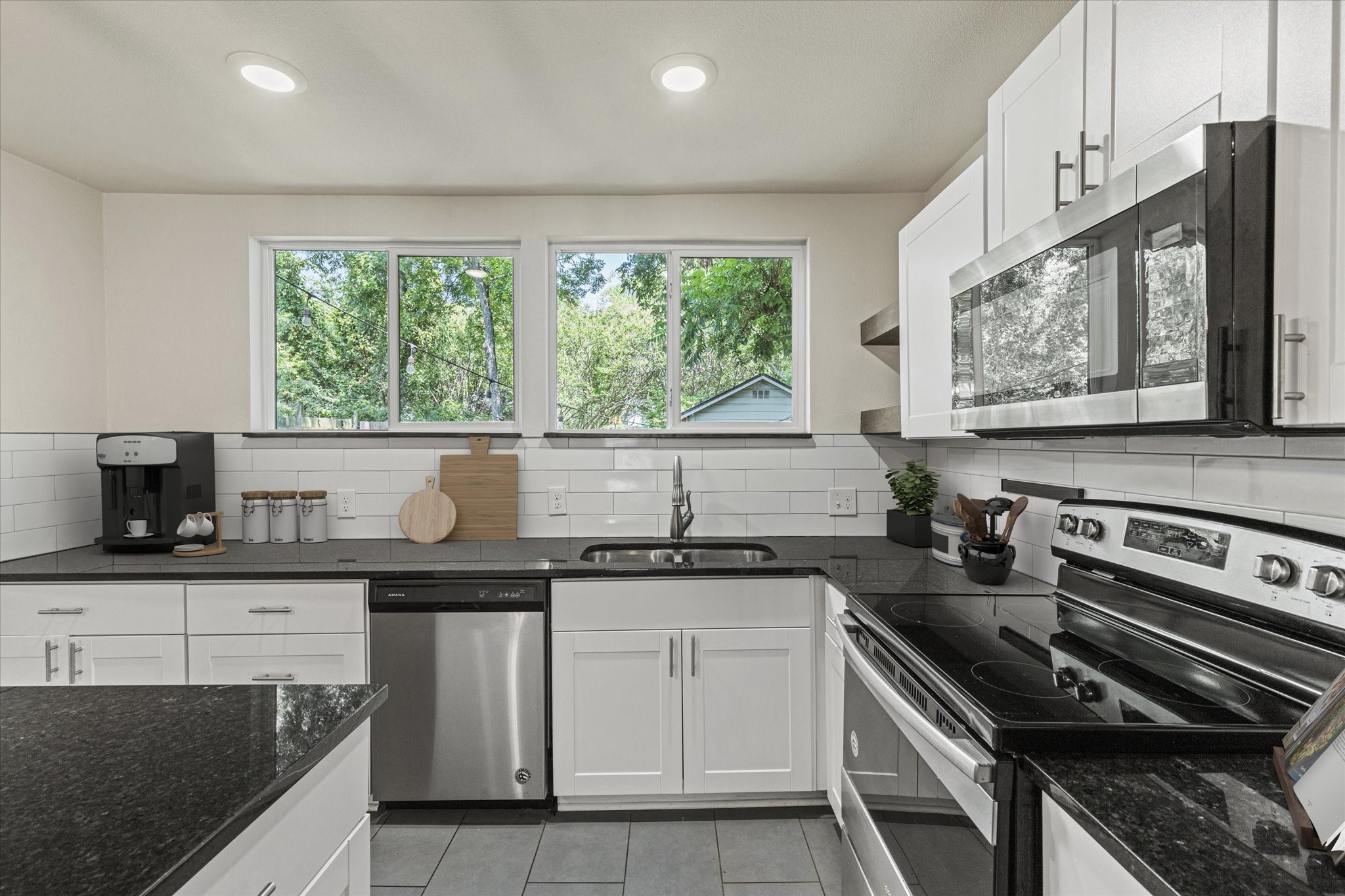 311 W Scott Street Sherman TX 75092