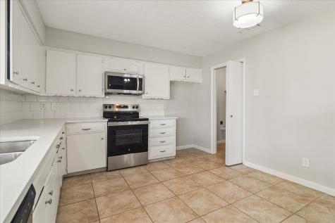 219 Running Brook Lane Mesquite TX 75149