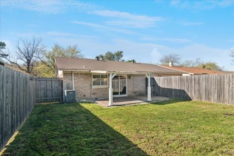 219 Running Brook Lane Mesquite TX 75149