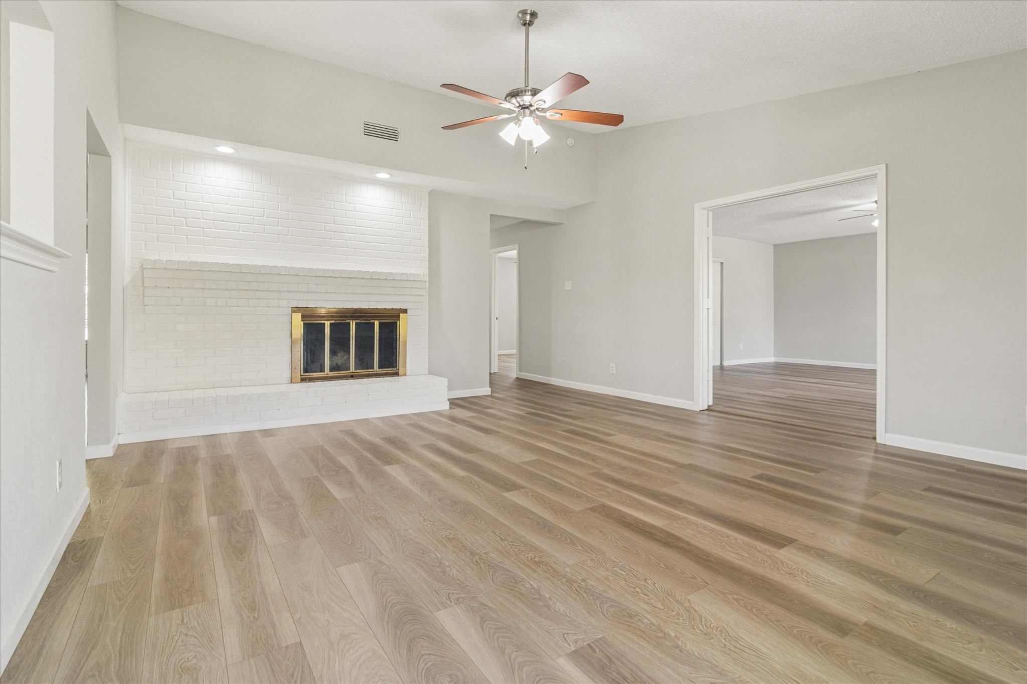 219 Running Brook Lane Mesquite TX 75149
