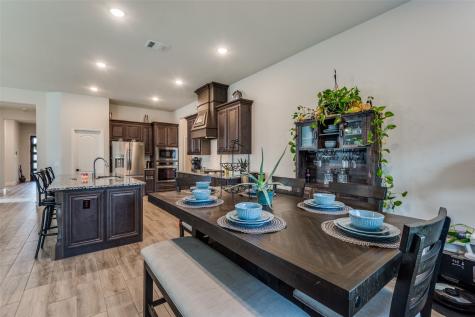 1003 Creekhaven Lane Mansfield TX 76063