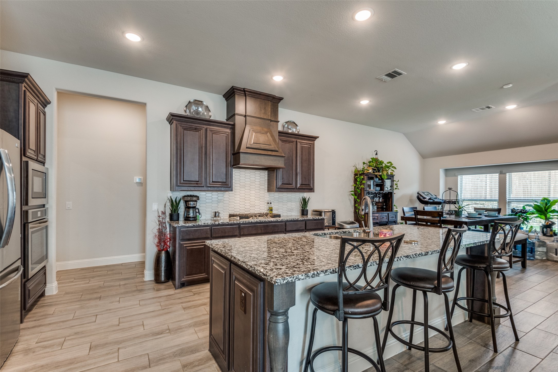 1003 Creekhaven Lane Mansfield TX 76063