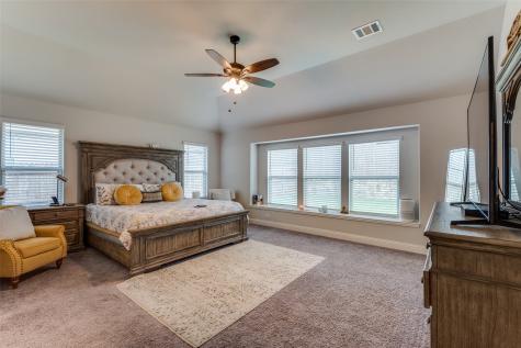 1003 Creekhaven Lane Mansfield TX 76063