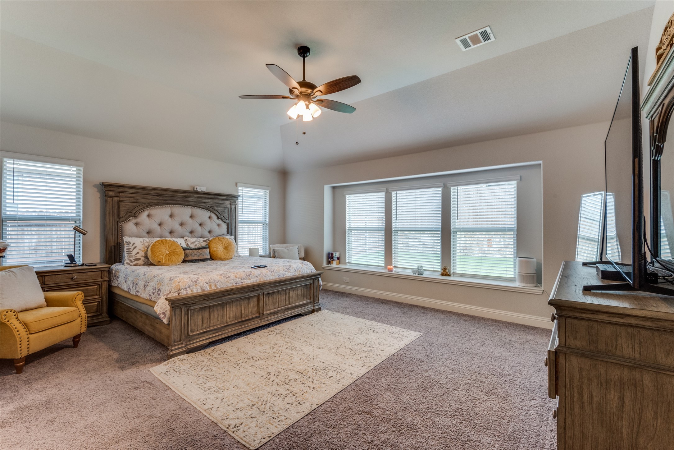 1003 Creekhaven Lane Mansfield TX 76063