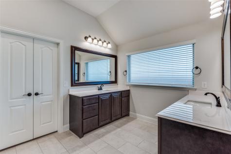 1003 Creekhaven Lane Mansfield TX 76063