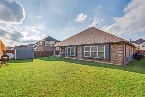 1003 Creekhaven Lane Mansfield TX 76063