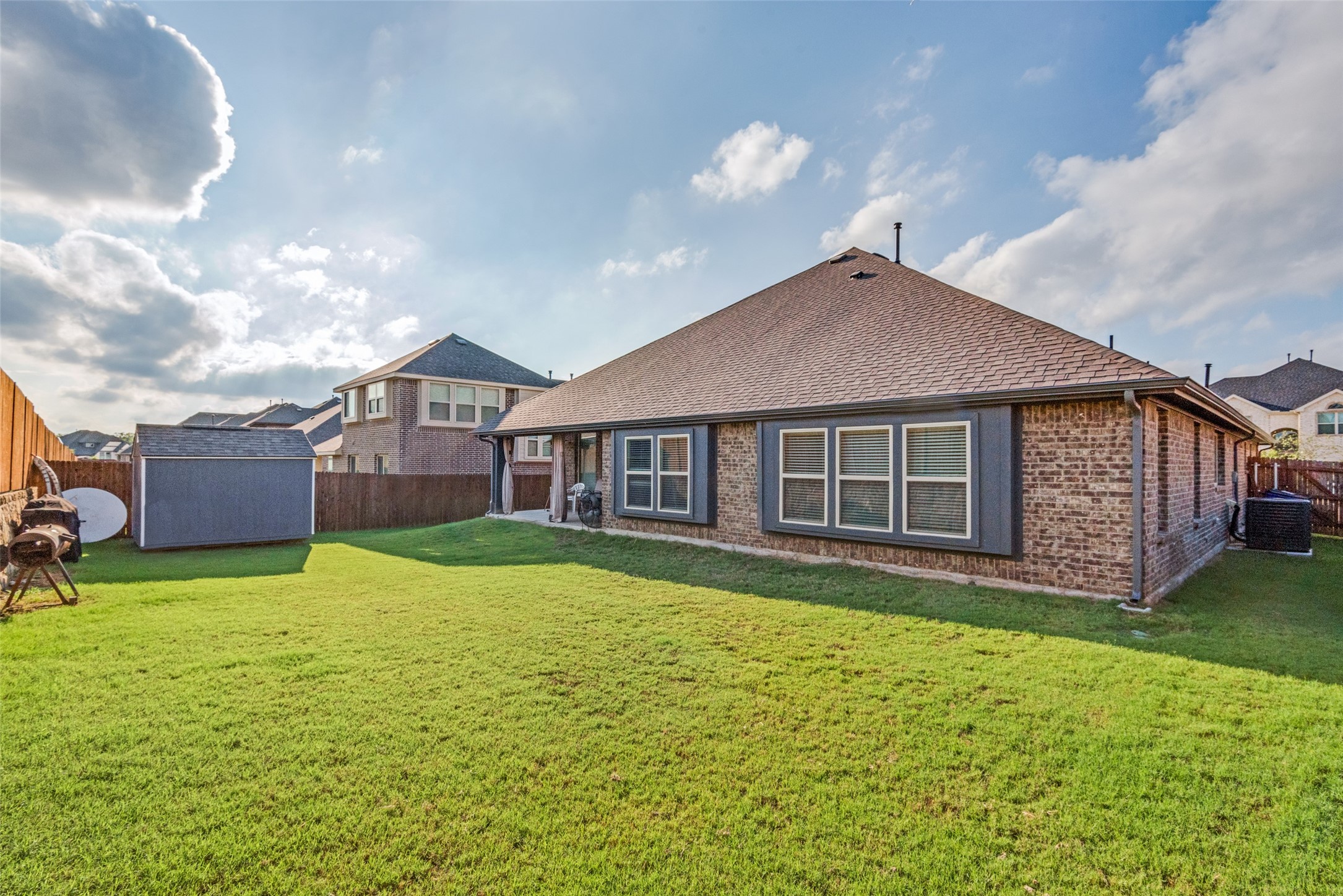 1003 Creekhaven Lane Mansfield TX 76063