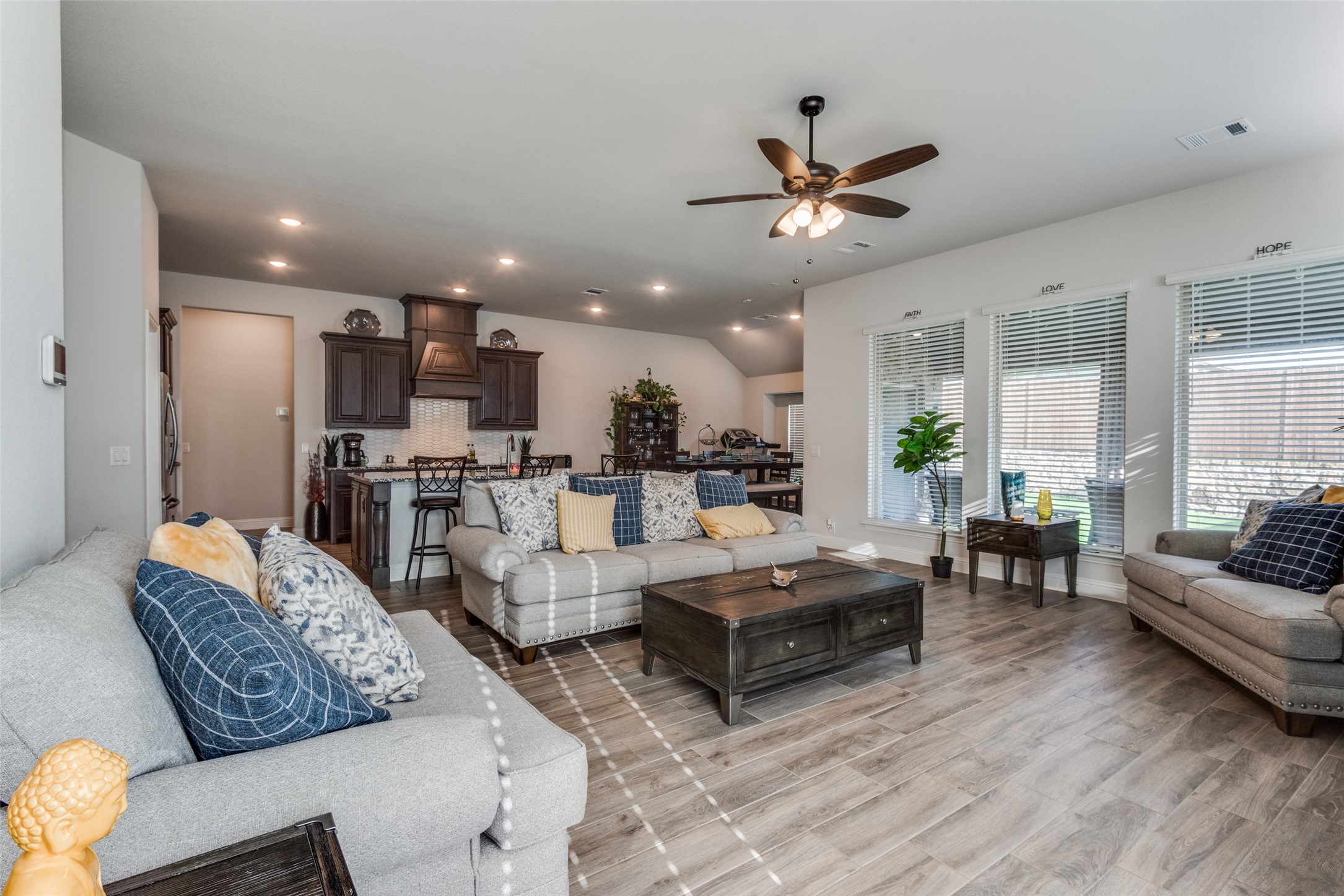 1003 Creekhaven Lane Mansfield TX 76063