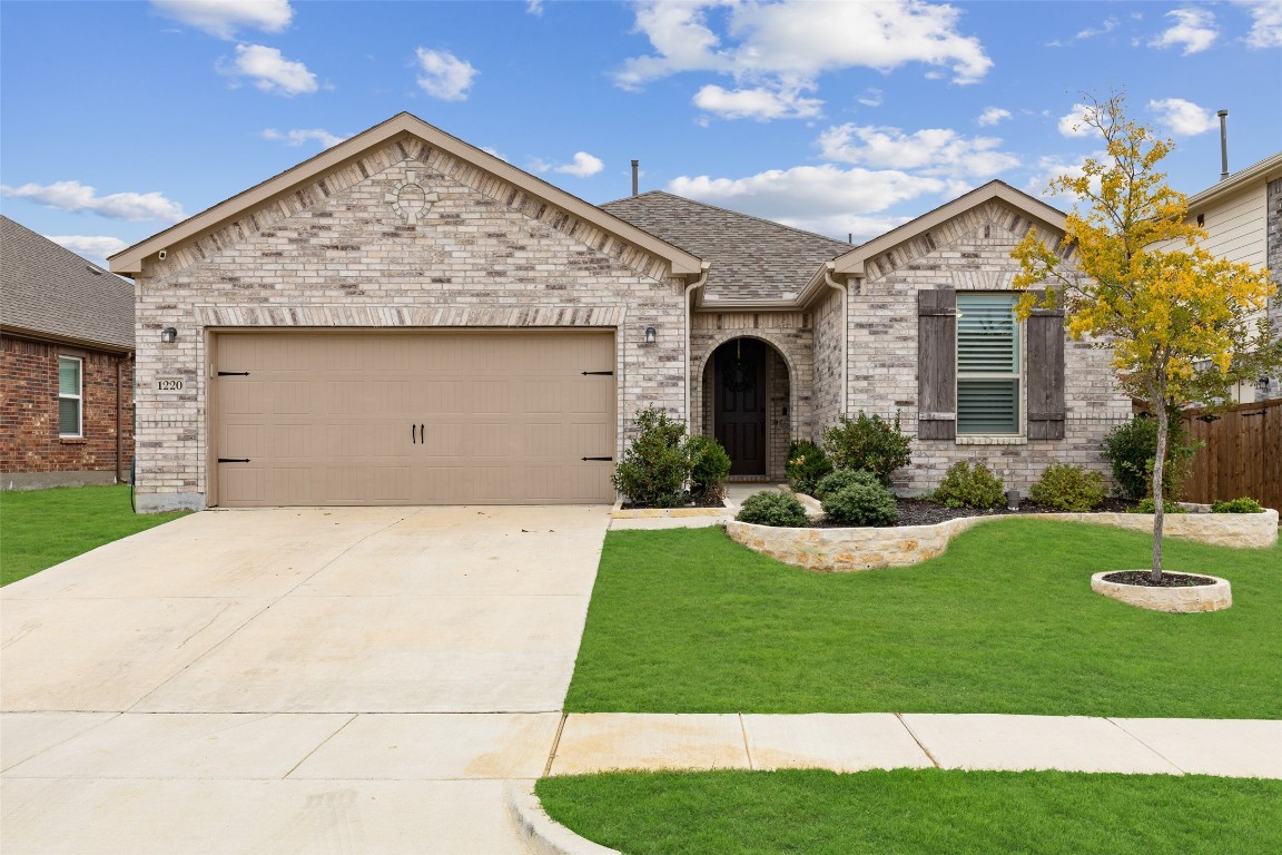 1220 Millican Lane Aubrey TX 76227