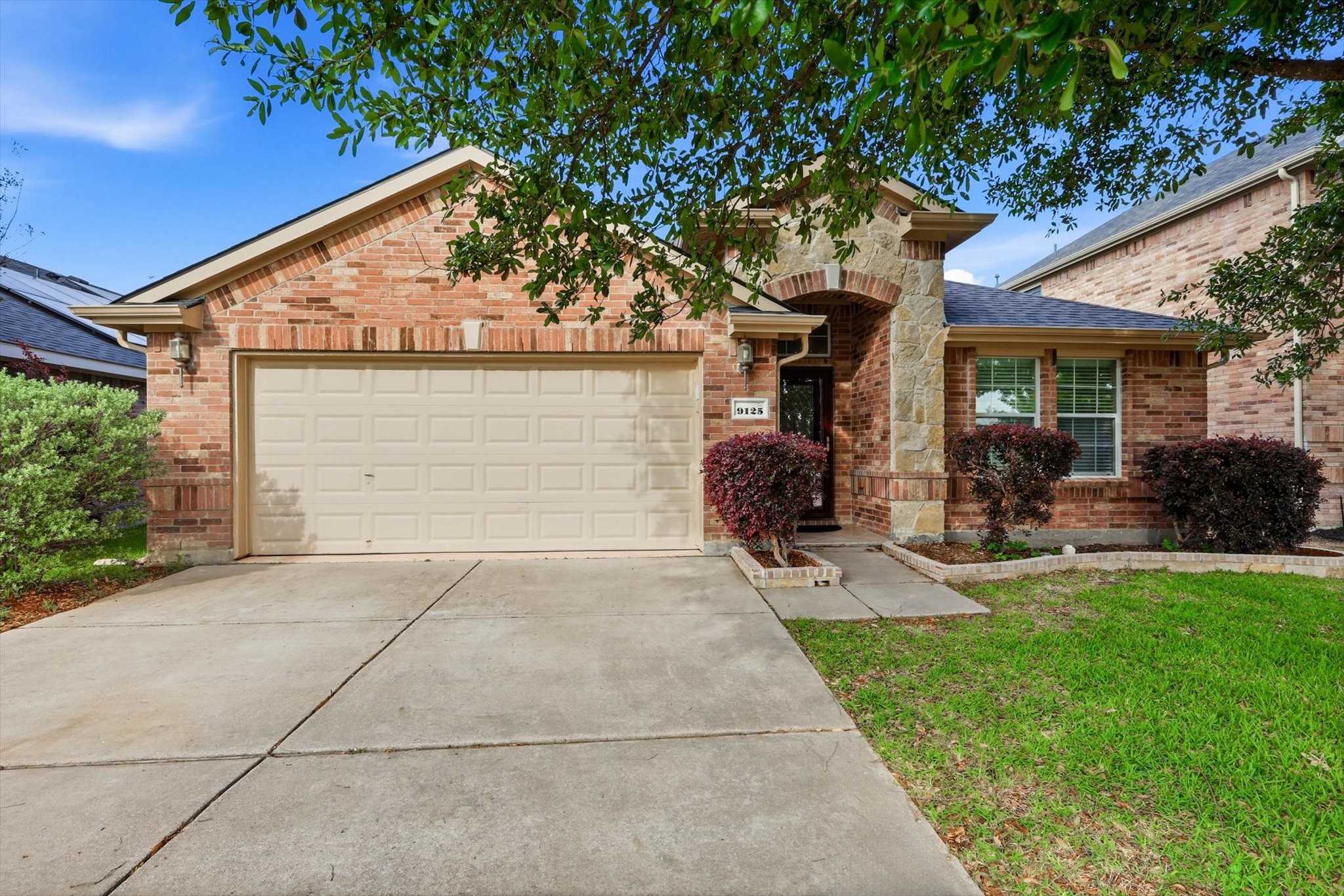 9125 Rainland Court Arlington TX 76002