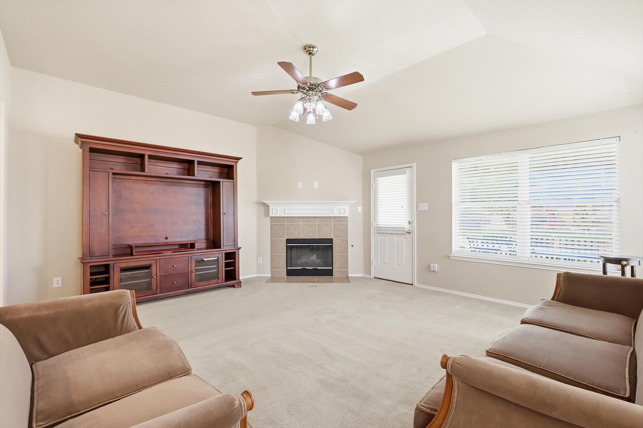 9125 Rainland Court Arlington TX 76002