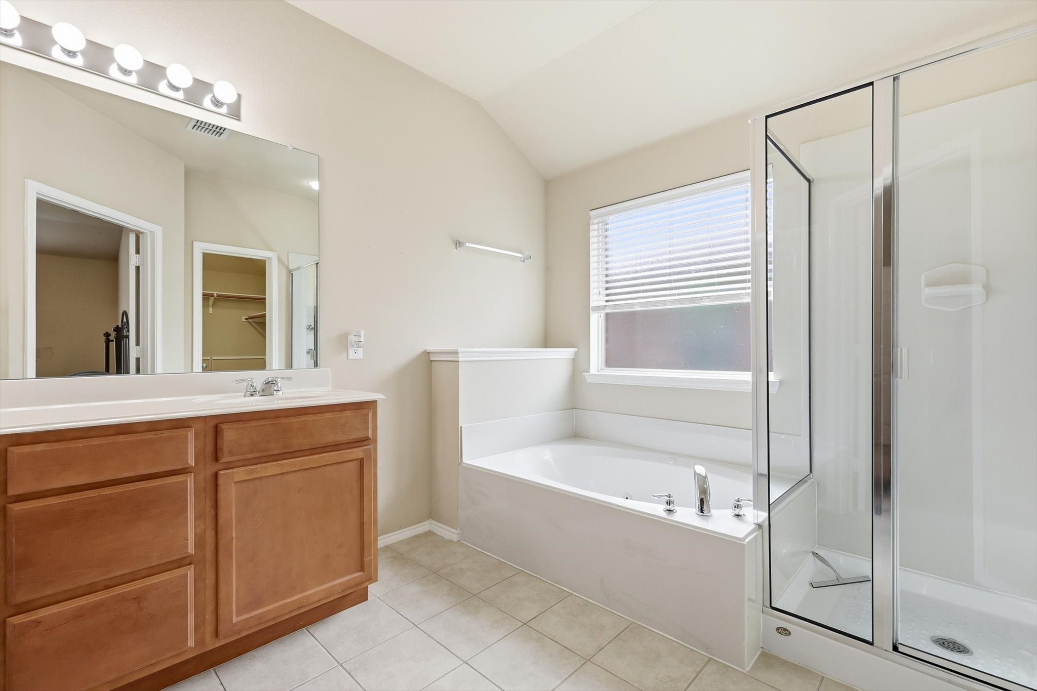 9125 Rainland Court Arlington TX 76002