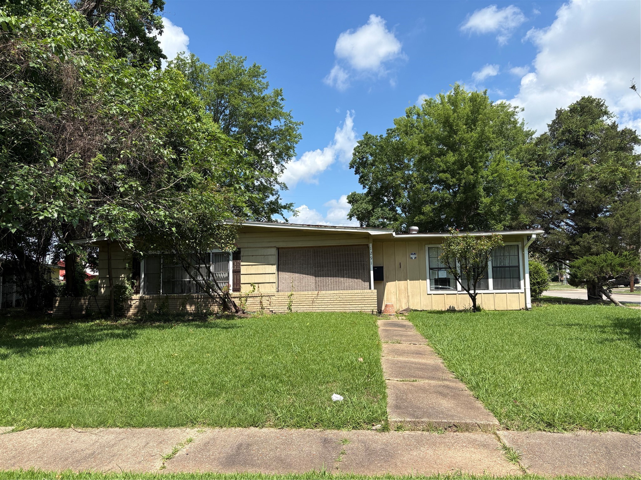 1291 Mark Avenue Bossier City LA 71112