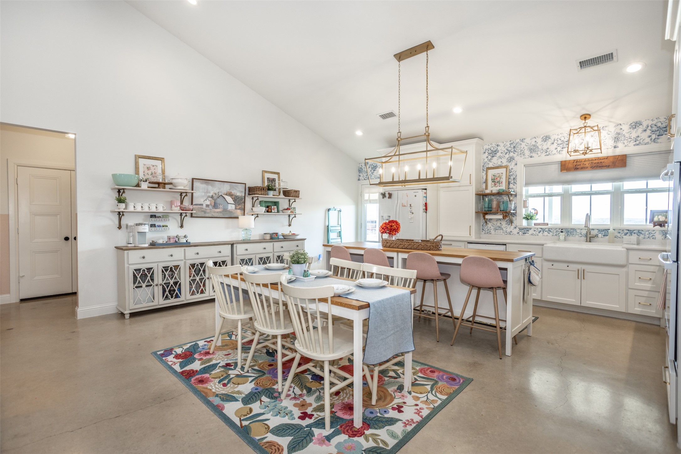646 County Road 2121 Gainesville TX 76240