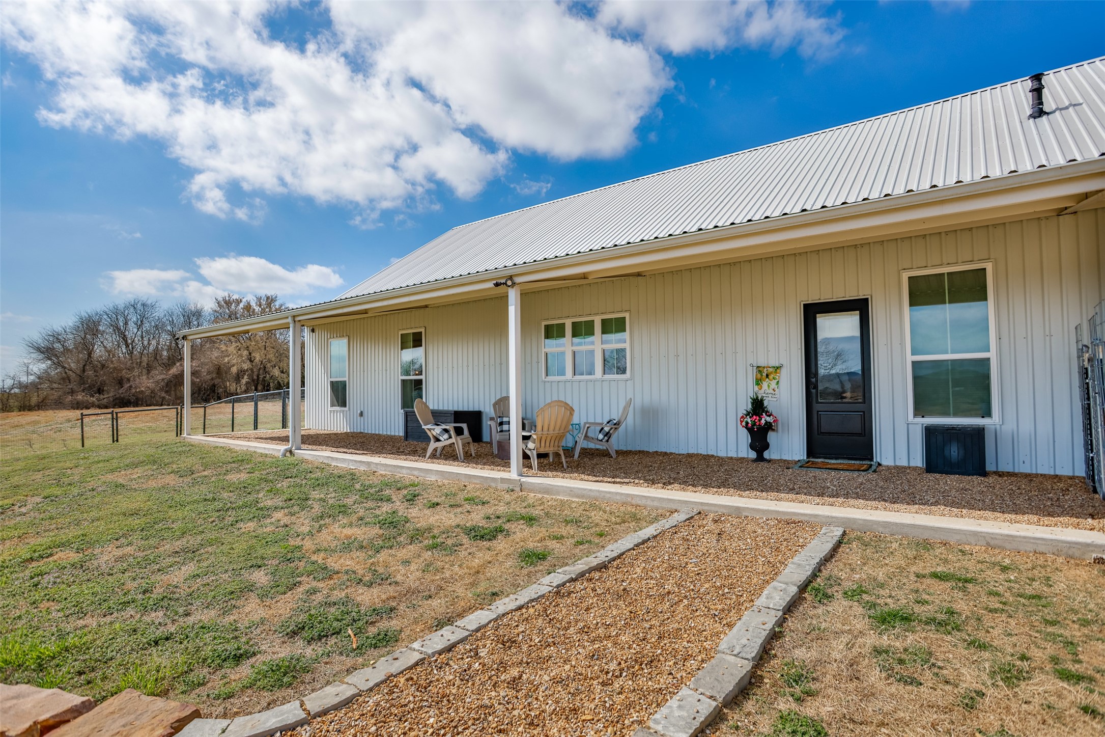 646 County Road 2121 Gainesville TX 76240
