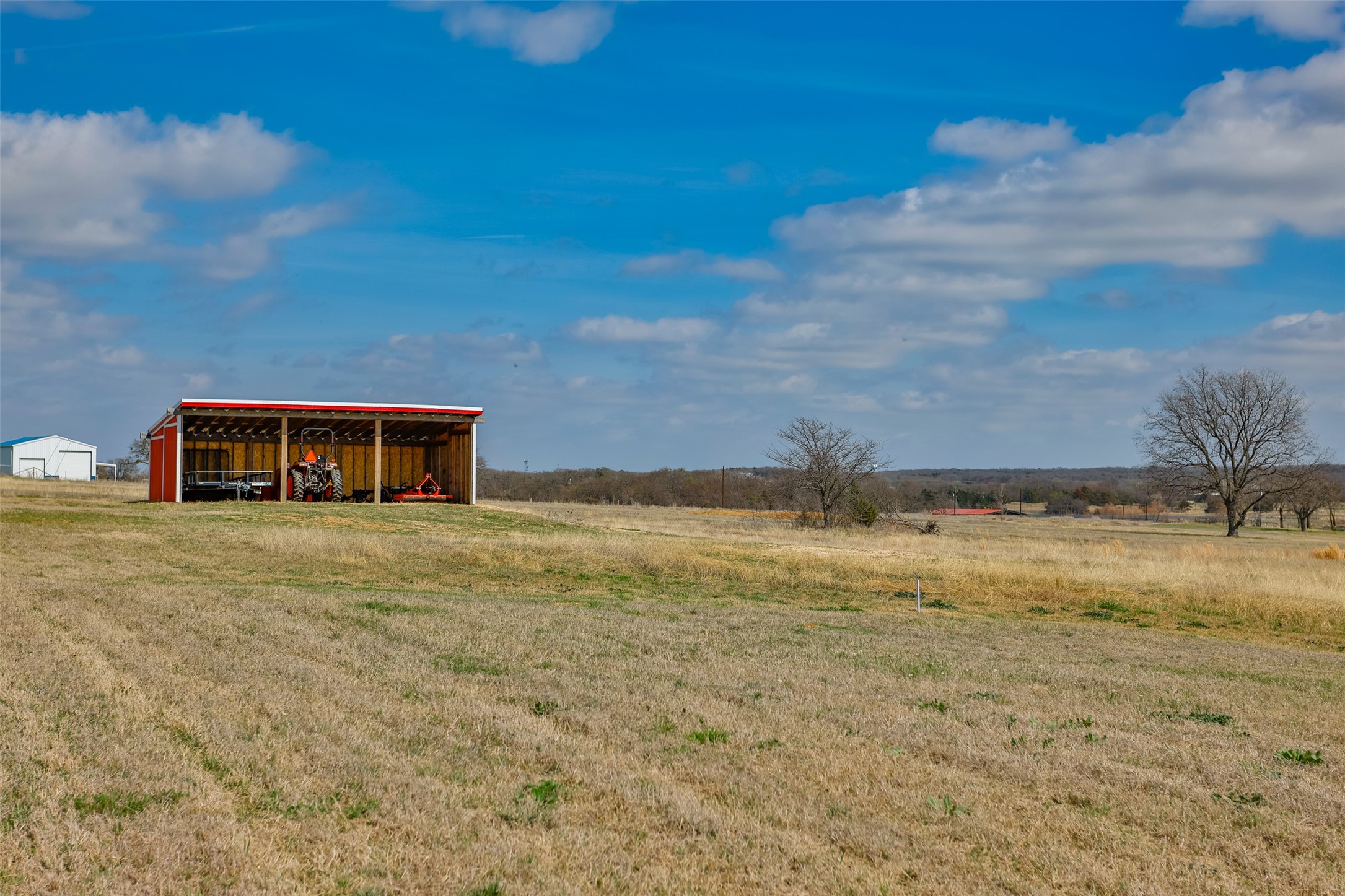 646 County Road 2121 Gainesville TX 76240