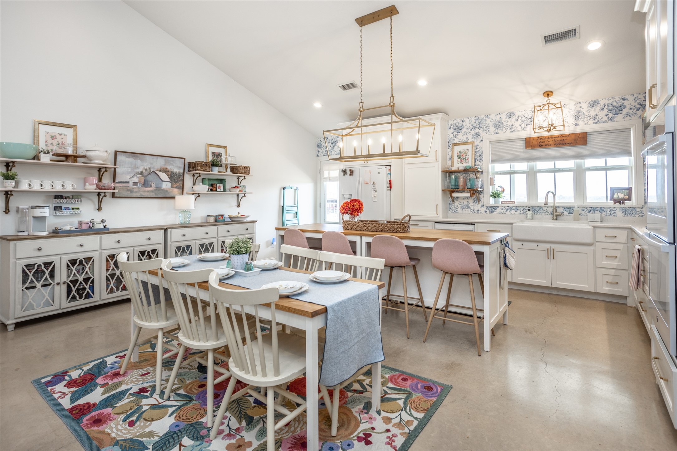 646 County Road 2121 Gainesville TX 76240