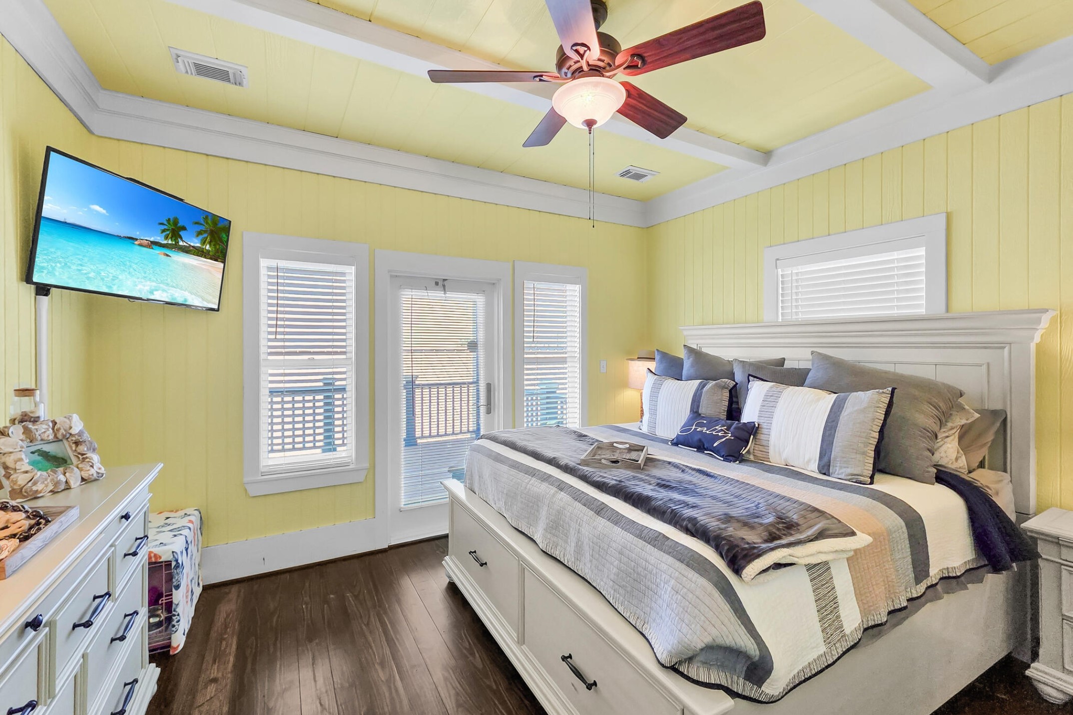 2207 Nelson Avenue Port Bolivar TX 77650