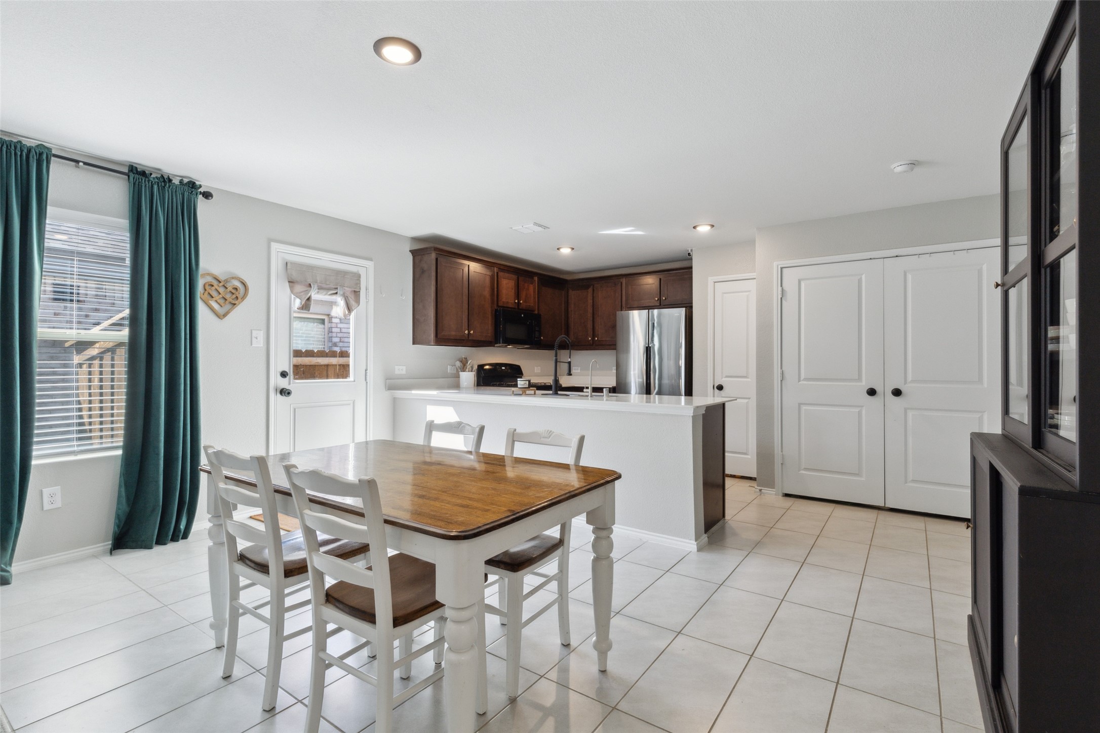 7029 Adderly Road Pilot Point TX 76258