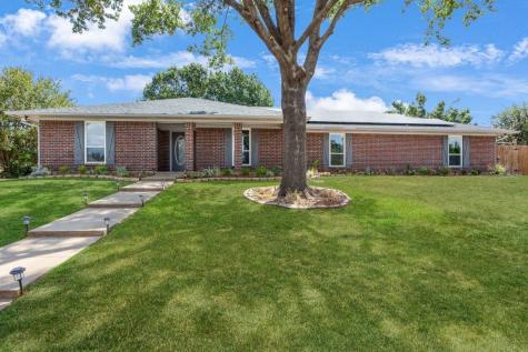 2802 Caprice Avenue Denison TX 75020