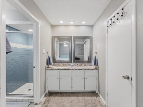 5025 Wyoming Trail North Richland Hills TX 76180
