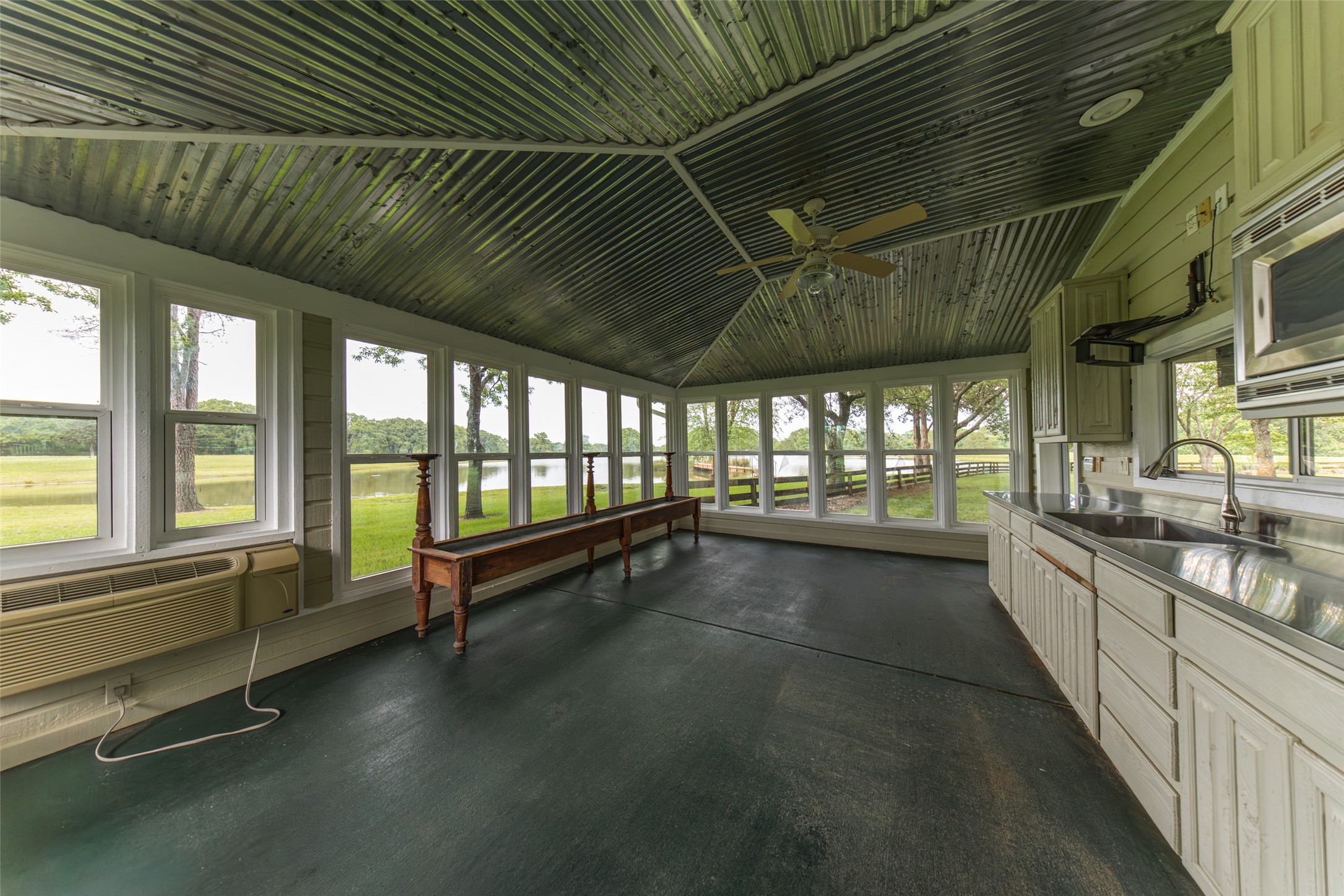 1050 Vz County Road 3704 Wills Point TX 75169