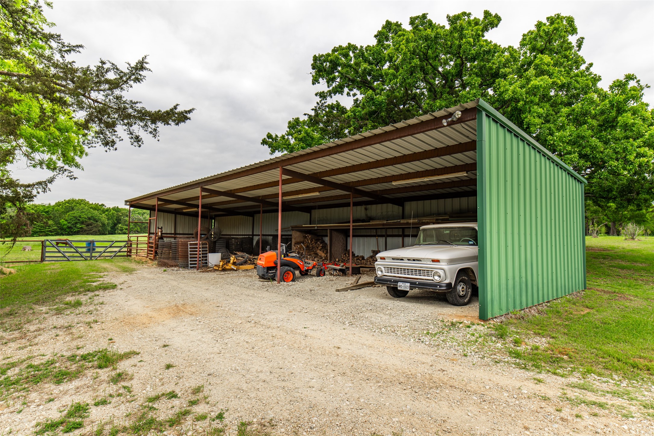 1050 Vz County Road 3704 Wills Point TX 75169
