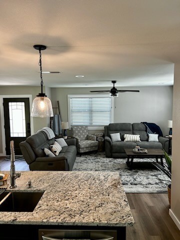 55 N Elm Pottsboro TX 75076