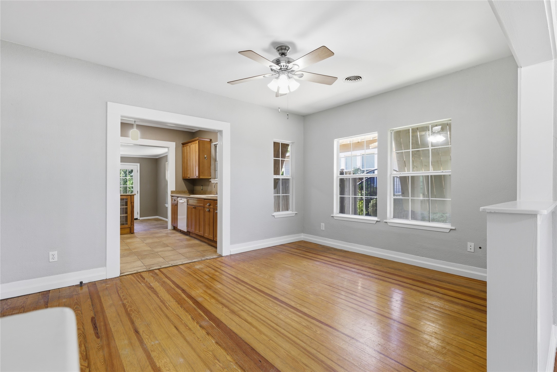 4607 Collinwood Avenue Fort Worth TX 76107