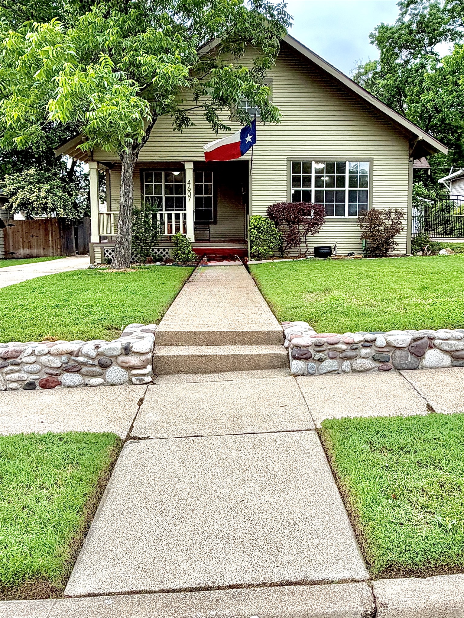 4607 Collinwood Avenue Fort Worth TX 76107