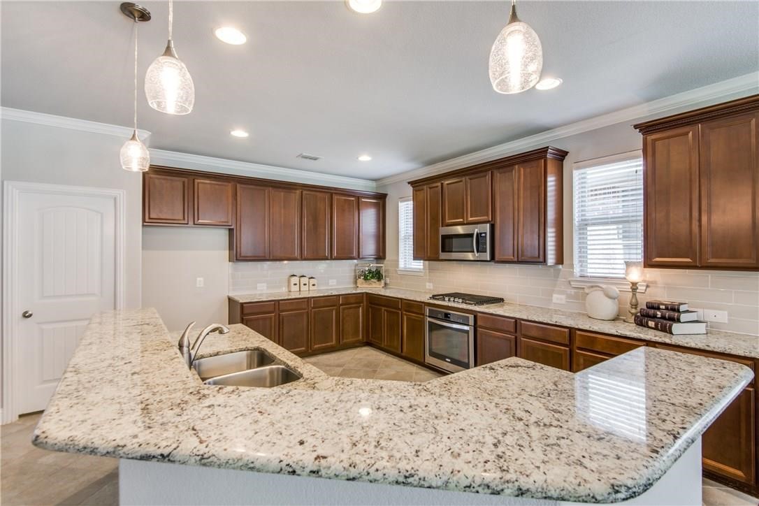 645 Sundrop Drive Little Elm TX 75068