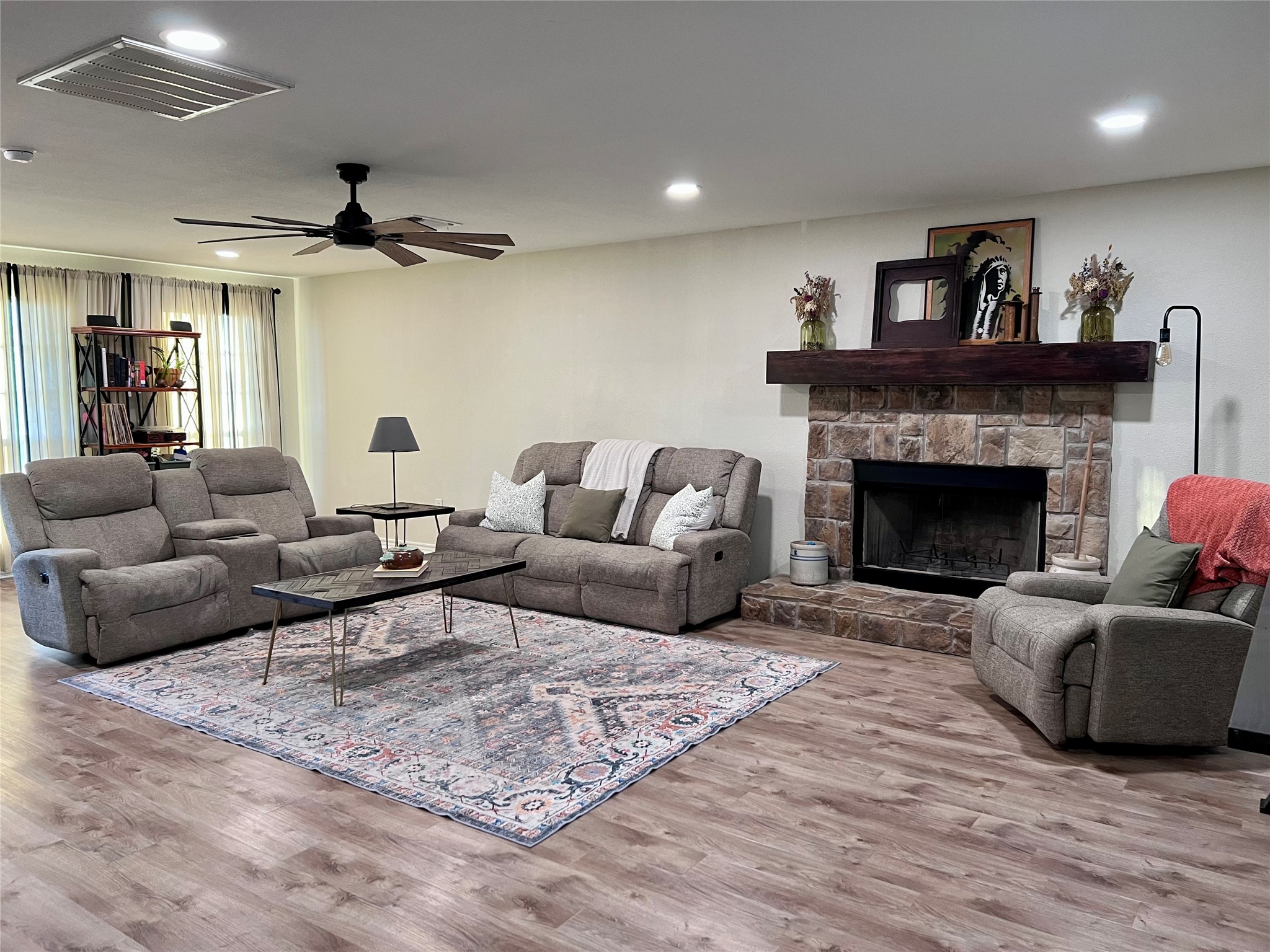 13508 Deussen Road Ponder TX 76259