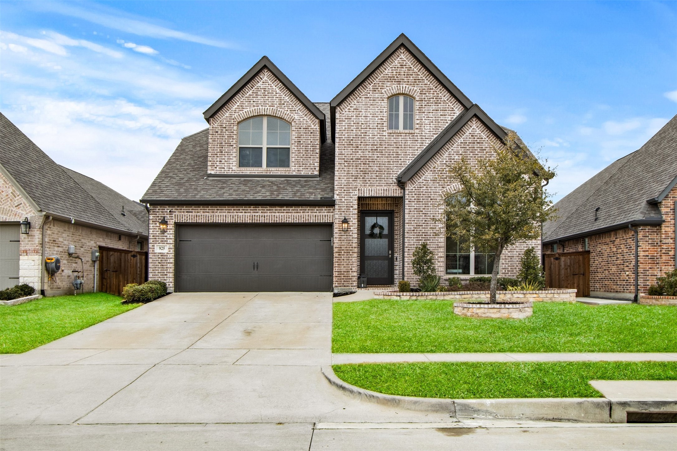 925 Queens Lake Trail Mckinney TX 75071