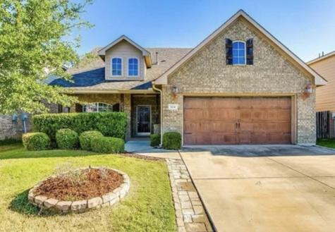 624 Hidden Dale Drive Fort Worth TX 76140