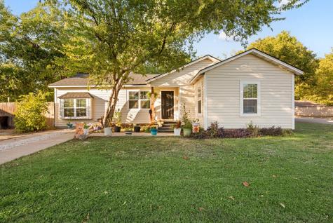 7127 Maple Park Drive Richland Hills TX 76118