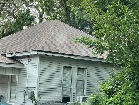 215 Maple Street Denton TX 76201