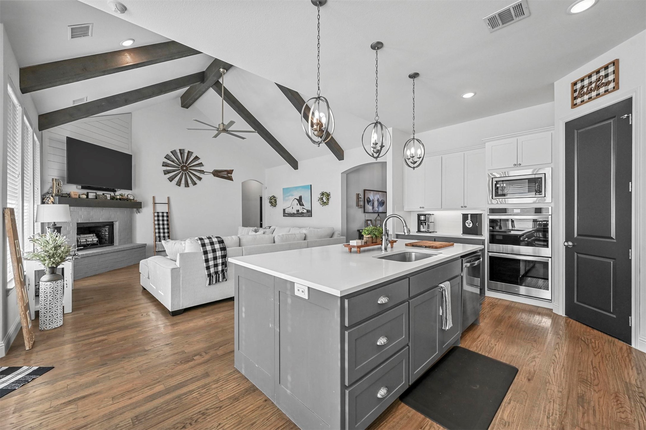 129 Southern Court Springtown TX 76082