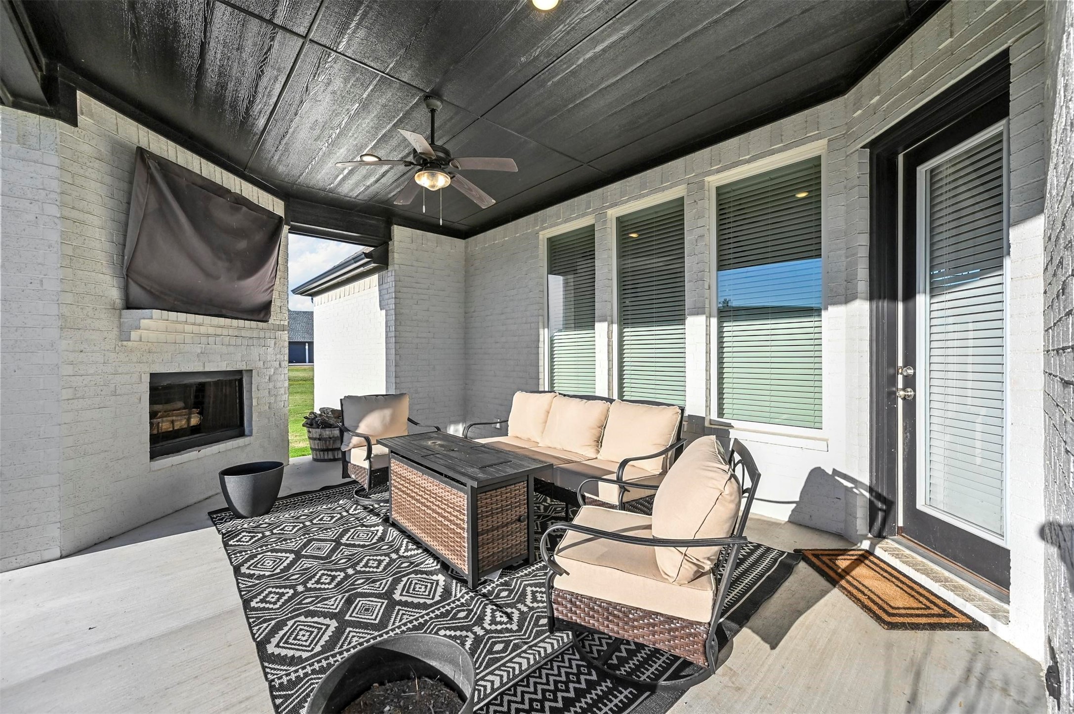 129 Southern Court Springtown TX 76082