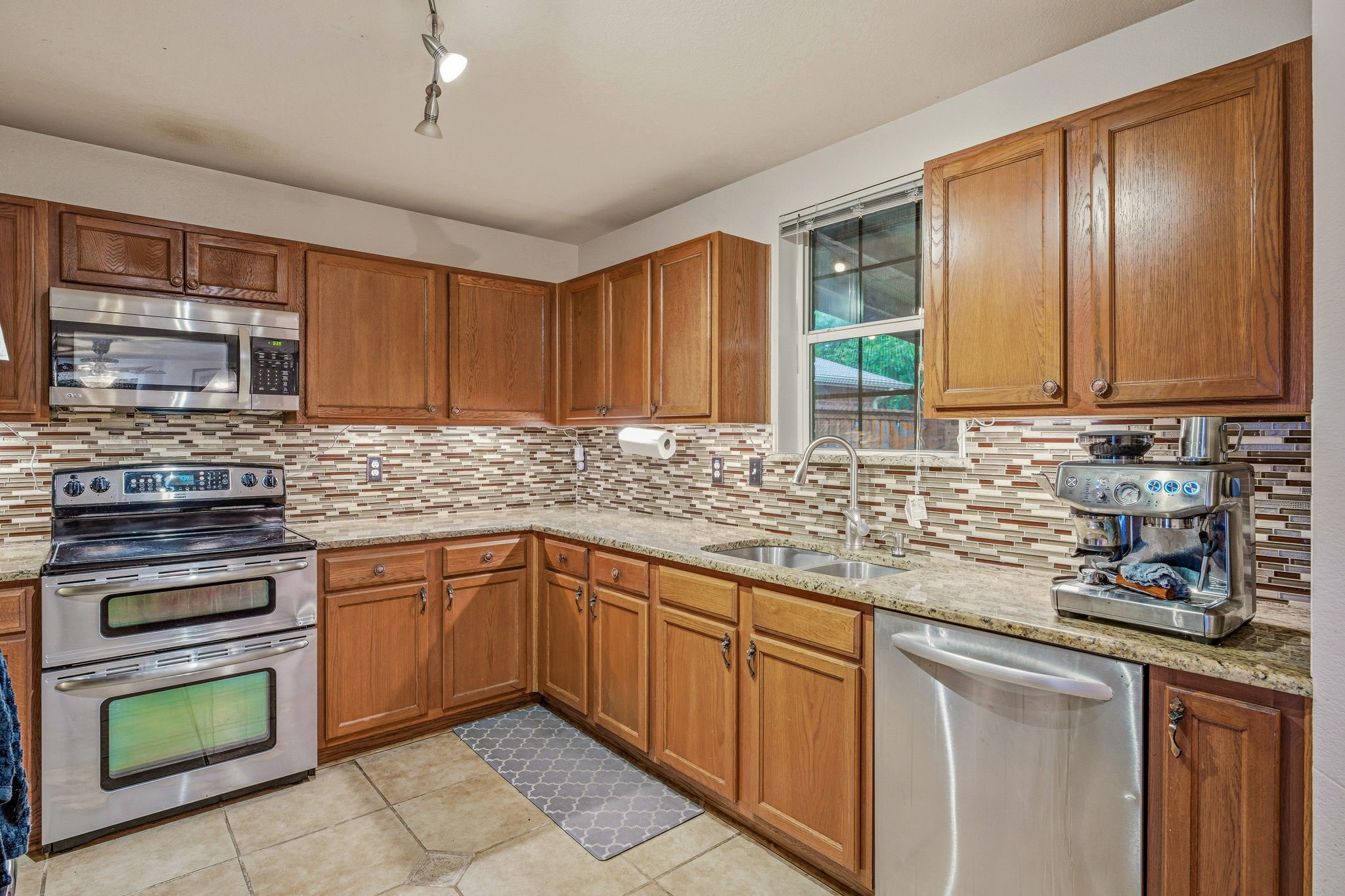 16617 Woodside Drive Fort Worth TX 76247