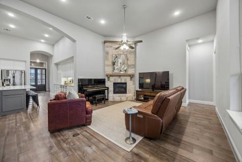 1950 Foxglen Drive Prosper TX 75078