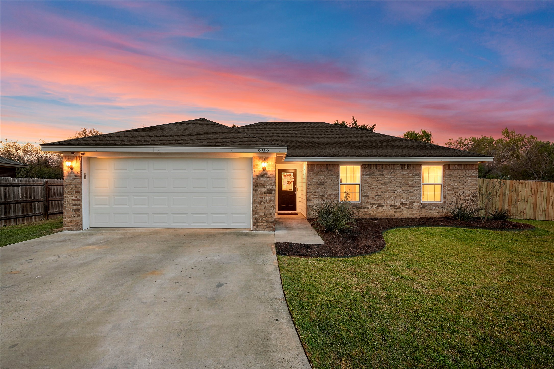 606 Powers Street Lacy Lakeview TX 76705