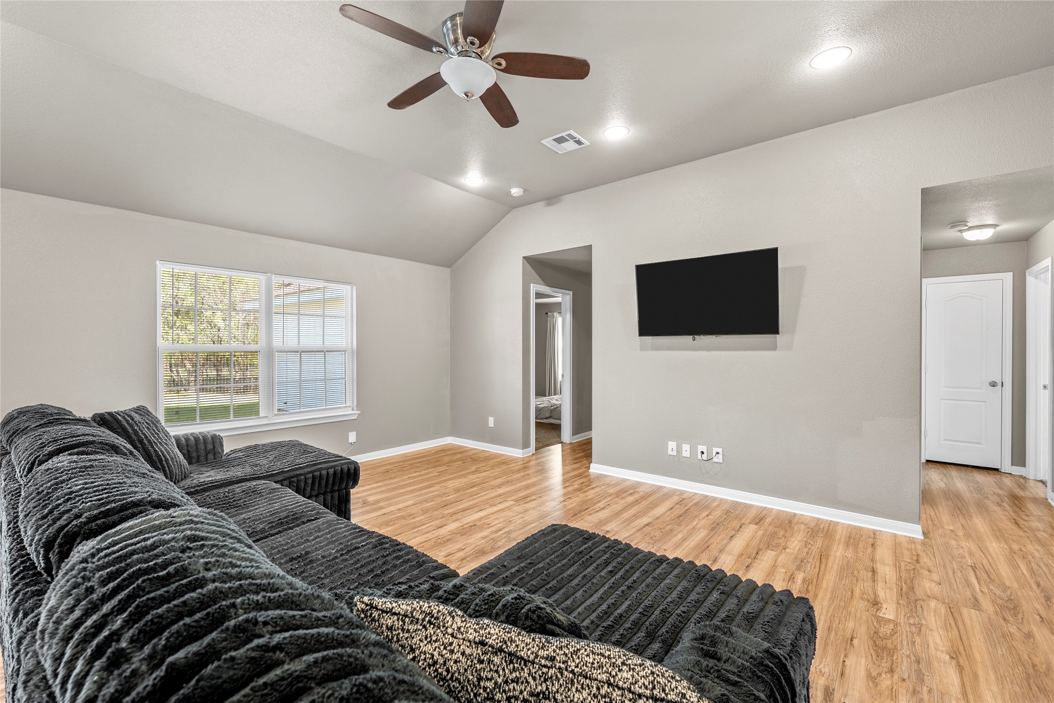 606 Powers Street Lacy Lakeview TX 76705